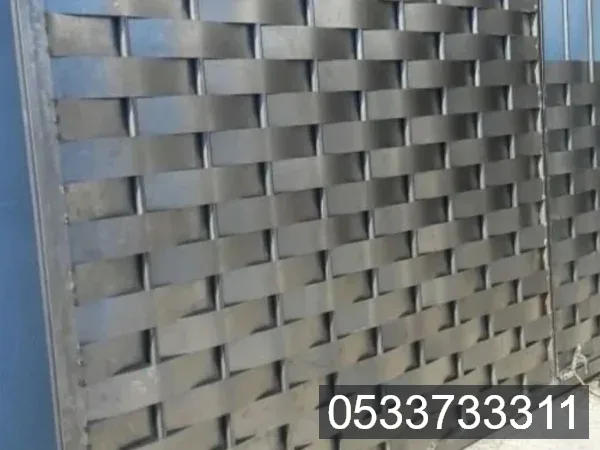 السواتر: حديد وخشب وPVC — سواتر حديد في جدة