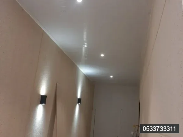 هناجر — ساندوتش بانل في جدة