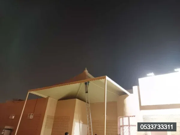 مظلات هرميه — مظلات هرمية في جدة